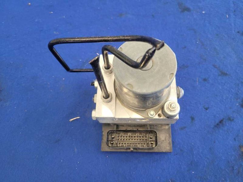 2012-2015 Chevrolet Camaro SS ABS Anti-Lock Brake Module Pump Front Switch 2430 - The Parts Farm