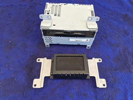 2016-2017 Ford Mustang GT S550 Audio Radio Receiver AM FM CD Single Disc