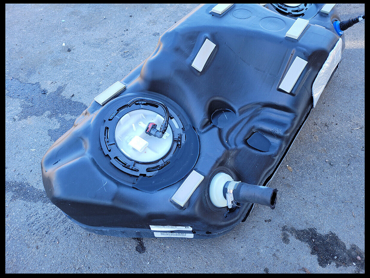 2018-2023 Ford Mustang GT S550 Fuel Gas Tank Saddle Pump Rear Back Plastic OEM - The Parts Farm