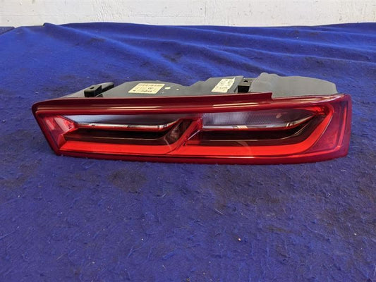 2016-2018 Chevrolet Camaro LS LT SS Passenger Taillight Lamp Lens New Take Off