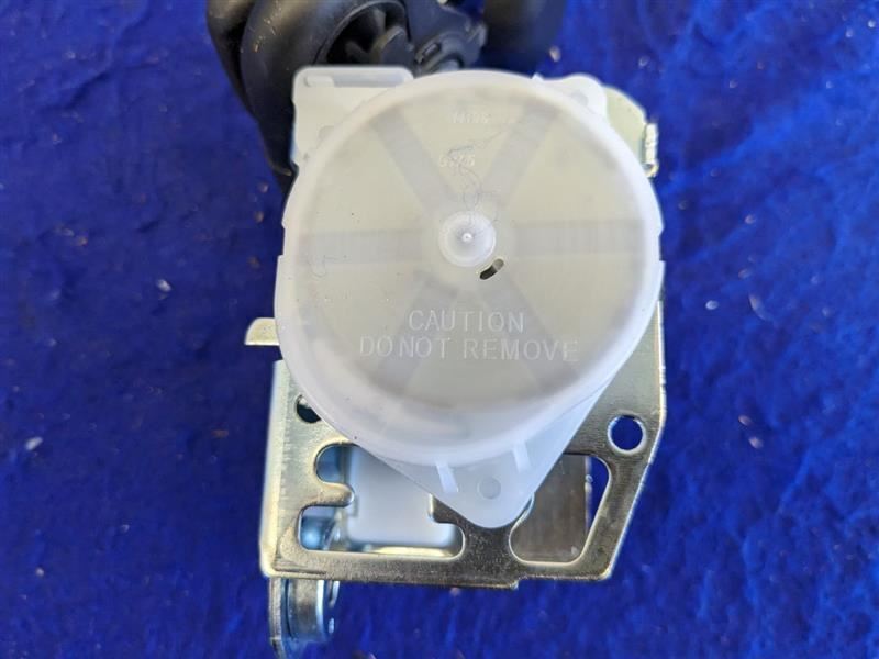 2011-2014 Ford Mustang GT Convertible Passenger Rear Seat Belt Retractor 2308 - The Parts Farm