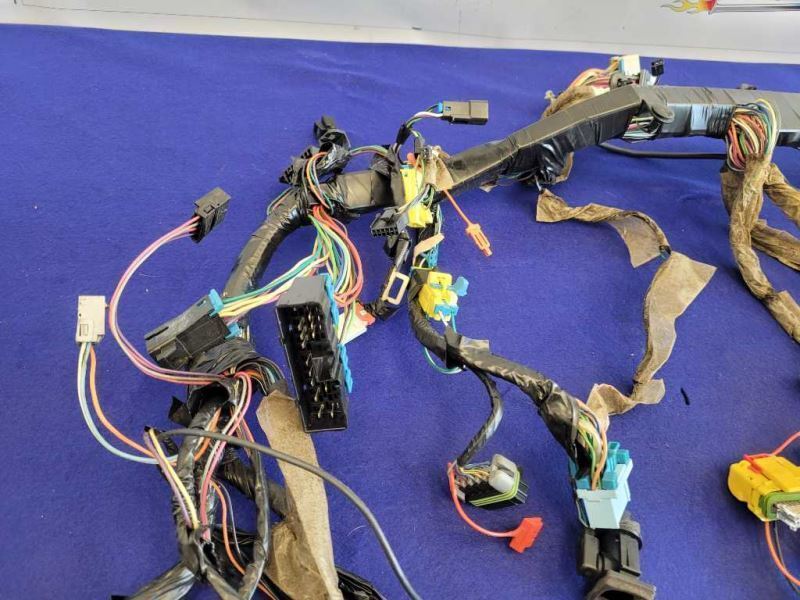 2004 Chevrolet Corvette FRC Z06 Dash Harness Wire Plug Cut Wires 2052 - The Parts Farm