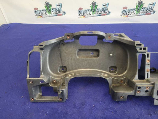 2004-2006 Chevrolet SSR Pickup Truck Frame Dashboard Panel Plastic 2426