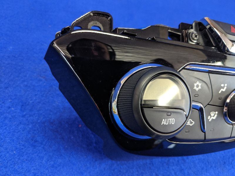 2014-2017 Chevrolet SS Caprice Sedan Temperature A/C Heat Control Panel OEM - The Parts Farm