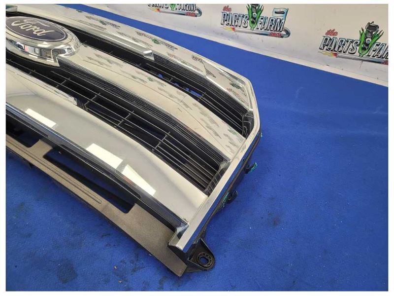 2015-2017 Ford F150 4x4 Pickup Truck Front Grille Center 3 Chrome Grill 2444 - The Parts Farm
