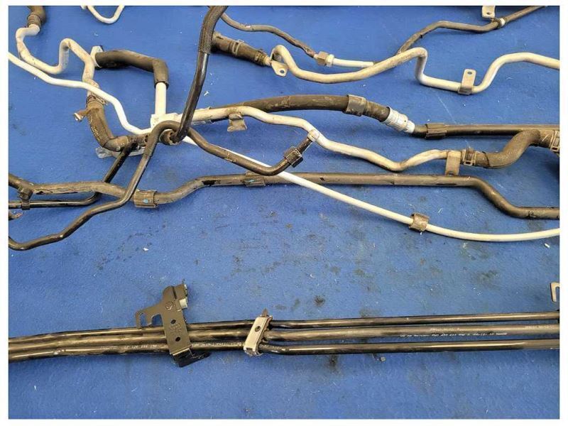 2014 Audi R8 V10 Coupe Assorted Hoses Pipes AC Cooling Lines *Parts* 2136 - The Parts Farm
