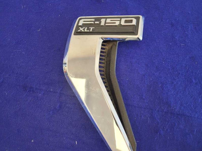2022 Ford F150 Pickup Truck Front Driver Left Fender Emblem 2290 - The Parts Farm