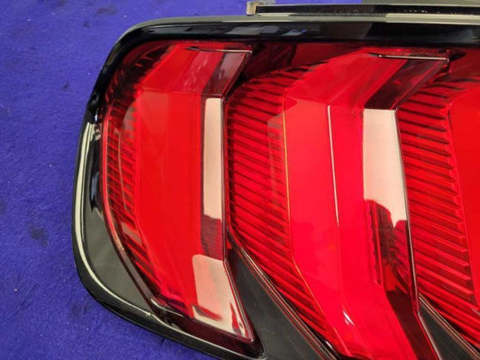 2018-2023 Ford Mustang GT S550 Driver Left LH Tail Light Lamp Brake Lens OEM