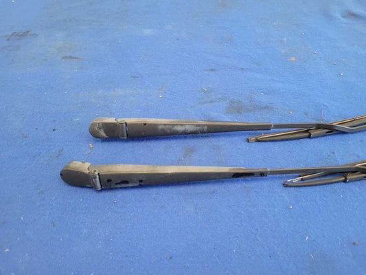 1994-1995 Ford Mustang GT 5.0L Front Arms Blades Windshield Wiper 2454