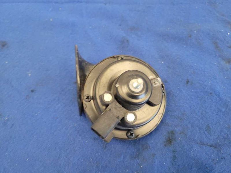 2017-2021 Tesla Model 3 Long Range Dual Motor Horn Sound Emergency Noise 2139 - The Parts Farm