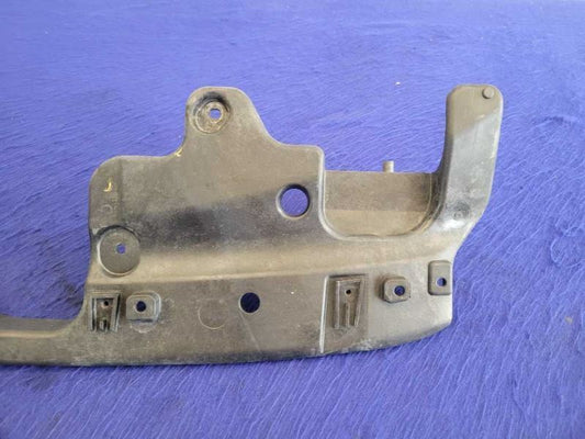 2013-2014 Ford Mustang GT Front Upper Bumper Support Bracket Hold 2388