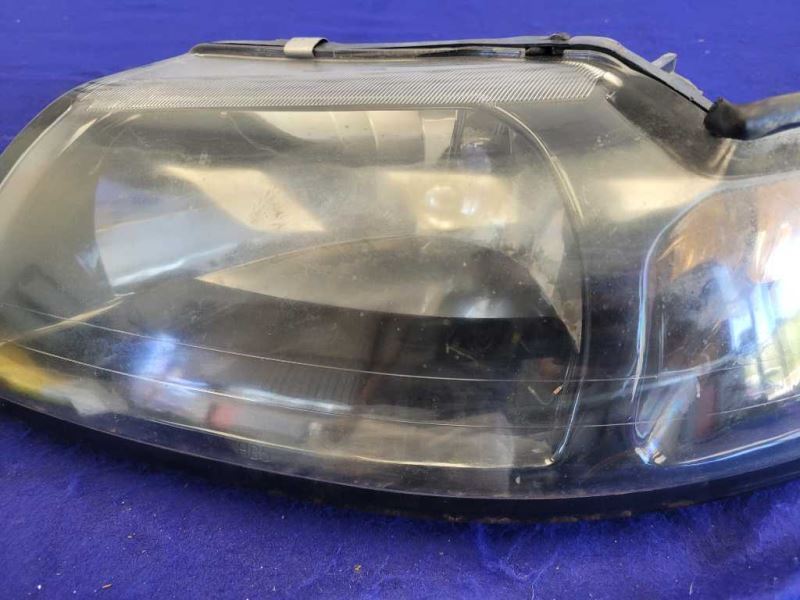 1999-2004 Ford Mustang Cobra SVT DOHC 4.6L Driver Front Headlight Lamp 2276 - The Parts Farm