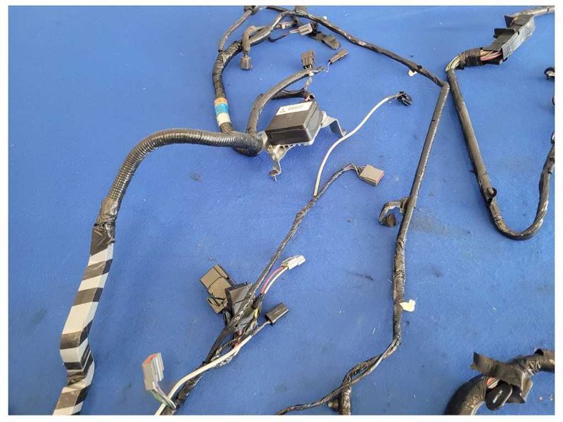 1999 Ford Mustang GT 4.6L Convertible Body Harness Wire Plug 2561 - The Parts Farm