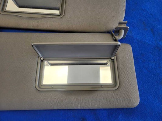 2015-2017 Ford F150 4x4 Pickup Truck Pair Sun Visors Shade No Sunroof 2505