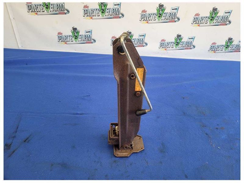 2004-2006 Porsche Cayenne Turbo 4.5L Jack Emergency Lift Scissor Step 2137 - The Parts Farm