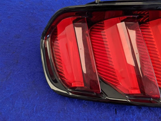 2015-2017 Ford Mustang GT S550 Driver Left LH Taillight Lamp Brake Lens OEM