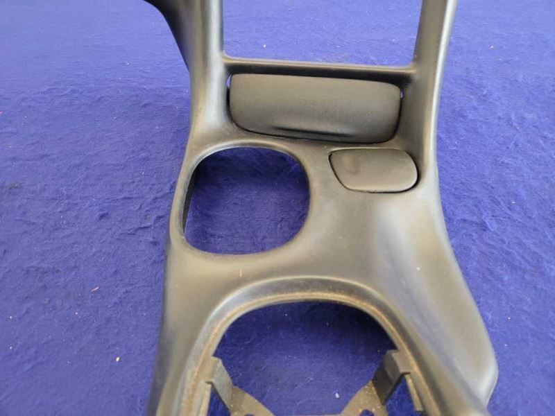 1997-2004 Chevrolet Corvette FRC Z06 C5 Bezel Radio AC Vent Dash Center 2052 - The Parts Farm