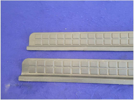 19982002 Pontiac Trans Am 5.7L Coupe Pair Door Sill Plates Scuff Lower 2679