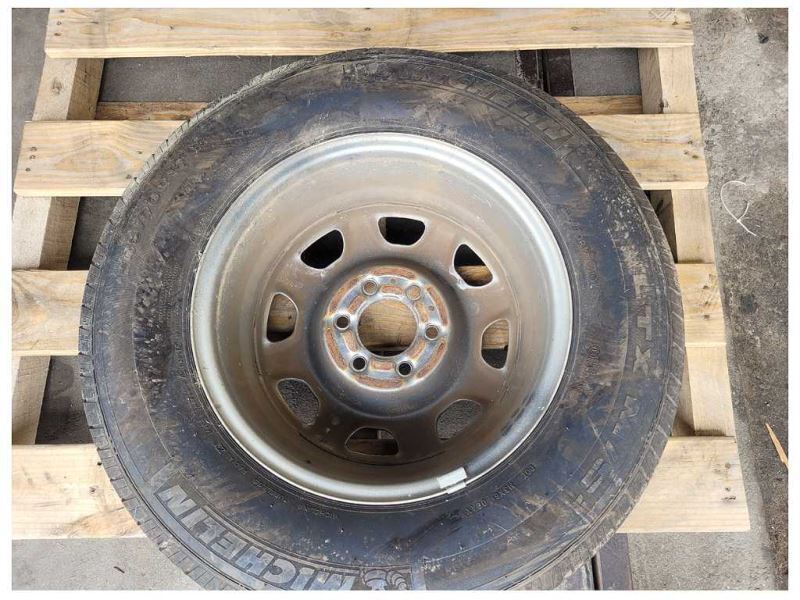 2015-2020 Ford F150 Pickup Truck Wheel 17x7.5 Steel 8 Holes Painted Spare 2358 - The Parts Farm
