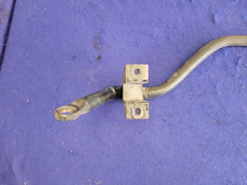 2003-2004 Ford Mustang Cobra SVT DOHC 4.6 Front Sway Stabilizer Bar Support 2260 - The Parts Farm