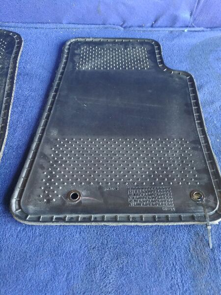 2010-2015 CAMARO SS LT ZLE RS FRONT CARPET FLOOR MATS PAIR DRIVER PASSENGER OEM - The Parts Farm
