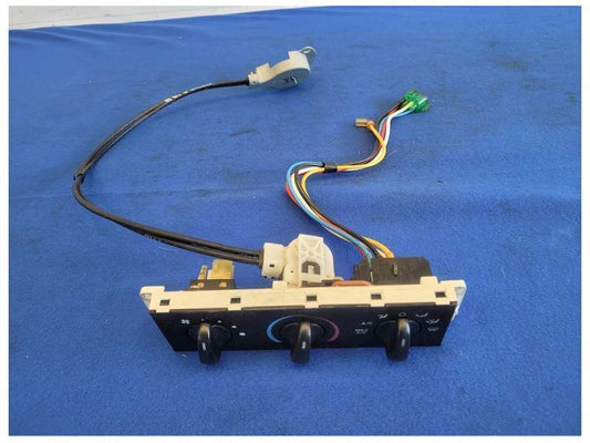 2001-2004 Ford Mustang Cobra SVT GT HVAC Controls Dash Switch Knob 2573 - The Parts Farm