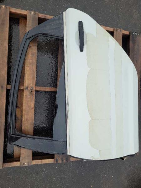 2014-2017 Chevrolet Caprice 6.0L Sedan Driver Left Back Rear Door Shell White