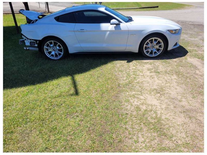 2015 Ford Mustang GT S550 Front Body Control Module Fuse Box Engine 2551 - The Parts Farm