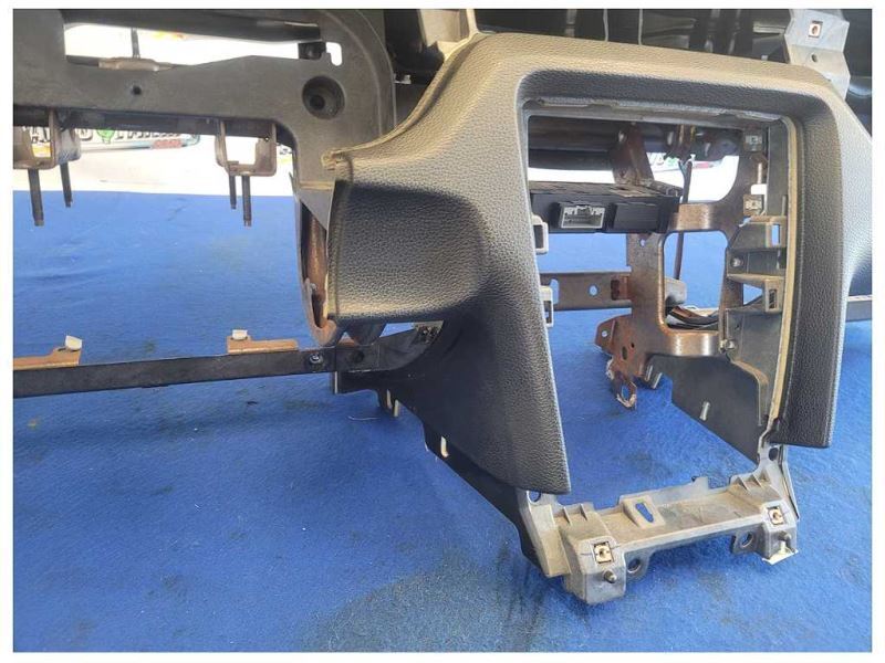 2011-2014 Ford Mustang GT Dashboard Panel Trim Cover Vent Molding Gauge 2473 - The Parts Farm