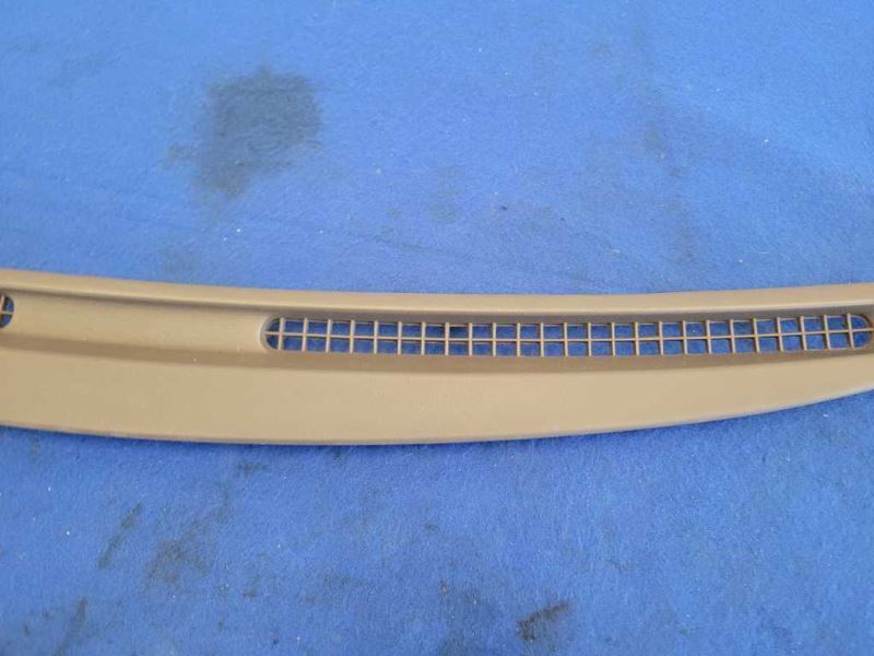 1999-2004 Ford Mustang GT Coupe Dash Vent Upper Trim Molding Cover 2474 - The Parts Farm