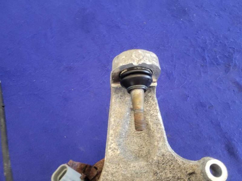 1997-2004 Chevrolet Corvette Z06 FRC C5 Driver Rear Knuckle Spindle Hub 2082 - The Parts Farm