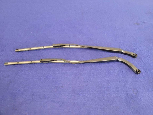2020-2023 Ford Mustang Shelby GT500 5.2L Wiper Blades Arms Windshield Front 2370 - The Parts Farm