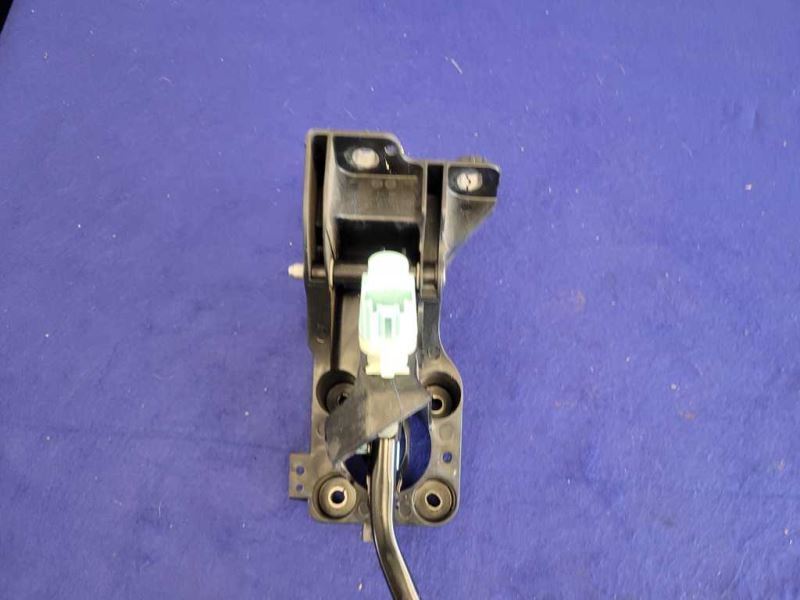 2020-2023 Ford Mustang Shelby GT500 5.2L Brake Pedal Assembly DCT 2382 - The Parts Farm