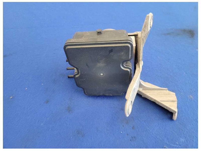 2021 Chevrolet Camaro SS Coupe ABS Module Pump Anti-Lock Brake 2538 - The Parts Farm
