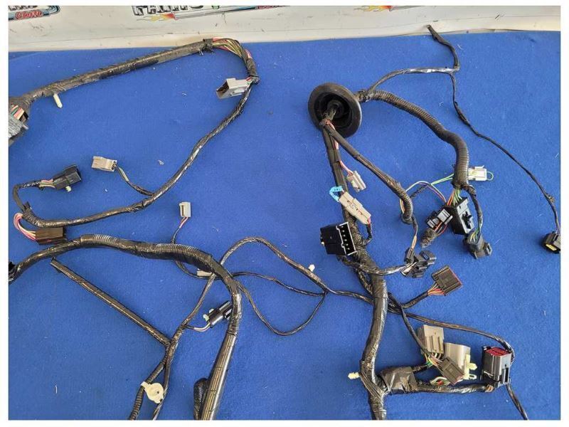 1999 Ford Mustang GT 4.6L Convertible Body Harness Wire Plug 2561 - The Parts Farm