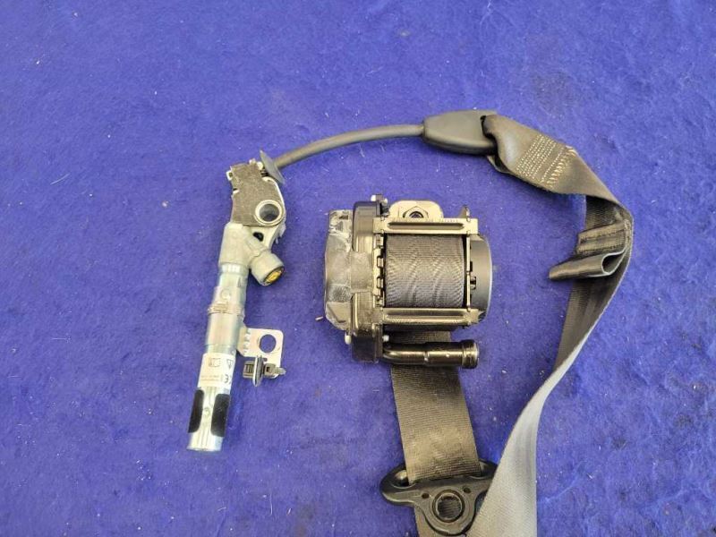 2018-2023 Ford Mustang GT S550 Passenger Coupe Rear Seat Belt Retractor 2424 - The Parts Farm