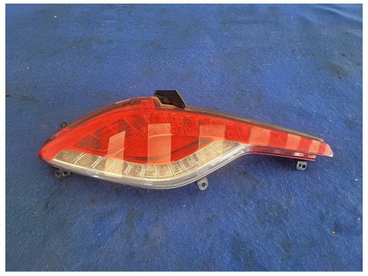 2012 Fisker Karma Sedan Hybrid Driver Rear Taillight Lamp Lens Brake 1595