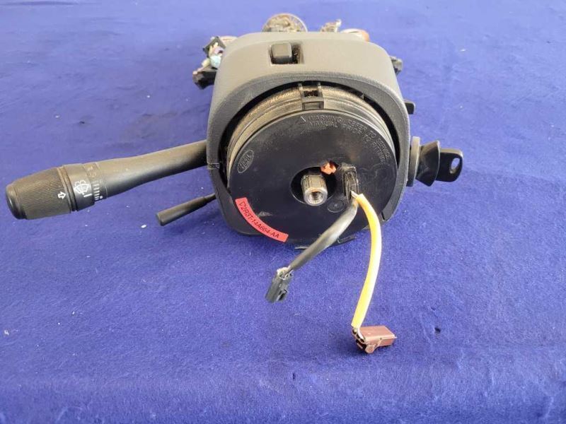 1999-2004 Ford Mustang Cobra SVT DOHC 4.6L Steering Column Tilt Signal 2364 - The Parts Farm