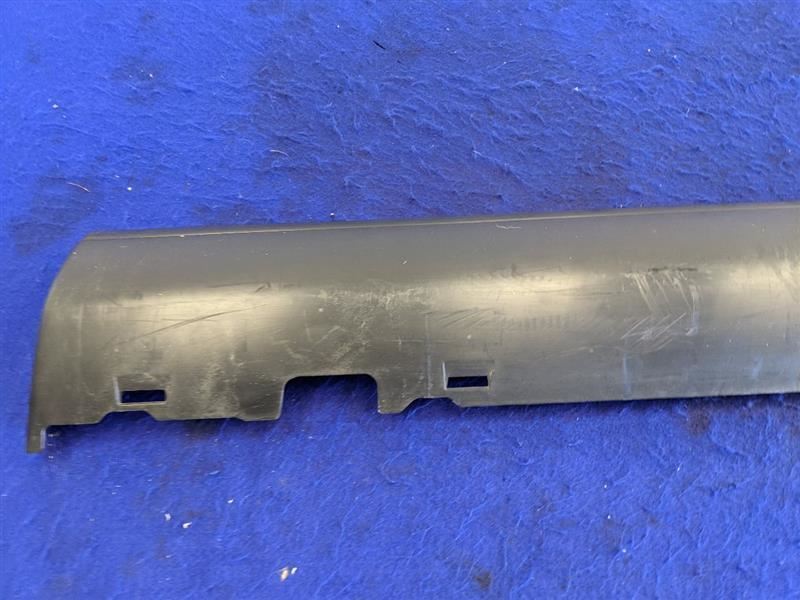 2005-2009 Ford Mustang GT Passenger Right RH Rocker Panel Moulding NEW TAKE OFF - The Parts Farm