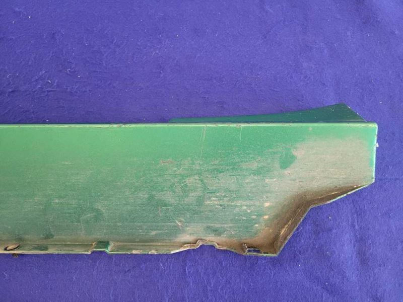 1999-2004 Ford Mustang GT 4.6L Driver Lower Rocker Panel Molding Paint SW 2312 - The Parts Farm