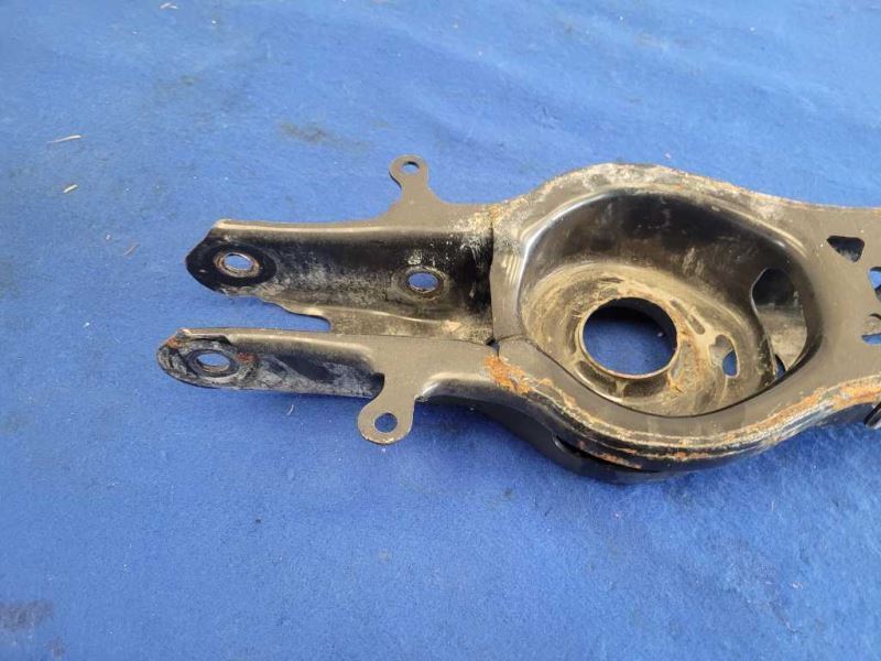 2016-2021 Chevrolet Camaro SS 6.2L LT1 Passenger Rear Lower Control Arm 2434 - The Parts Farm