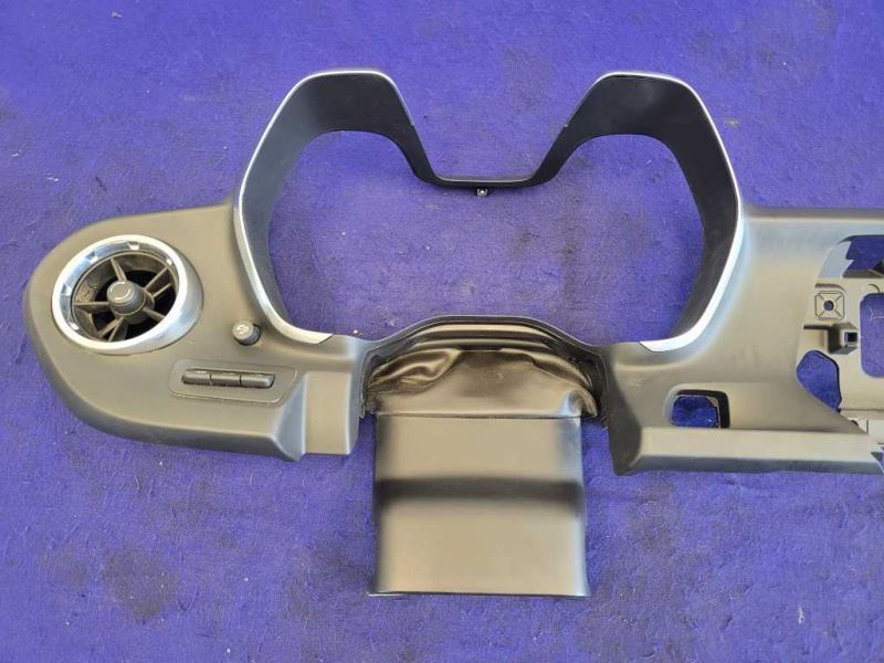 2016-2019 Chevrolet Camaro SS Front Dashboard Panel Head-up Display UV6 - The Parts Farm