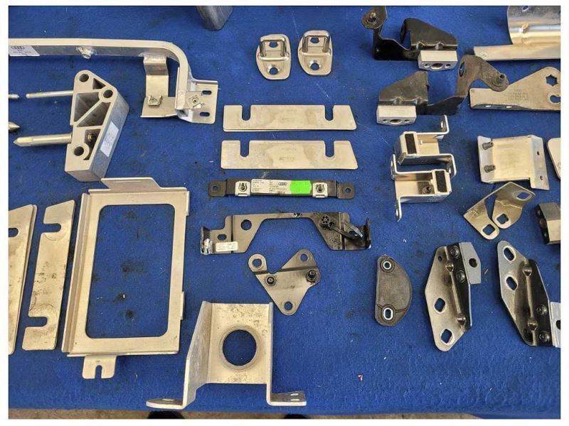 2014 Audi R8 V10 Coupe Miscellaneous Body Brackets Hinges Spacers 2136 - The Parts Farm