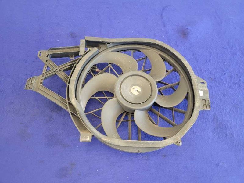 1999-2001 Ford Mustang Cobra SVT DOHC 4.6L Fan Cooling Front Engine 2276 - The Parts Farm