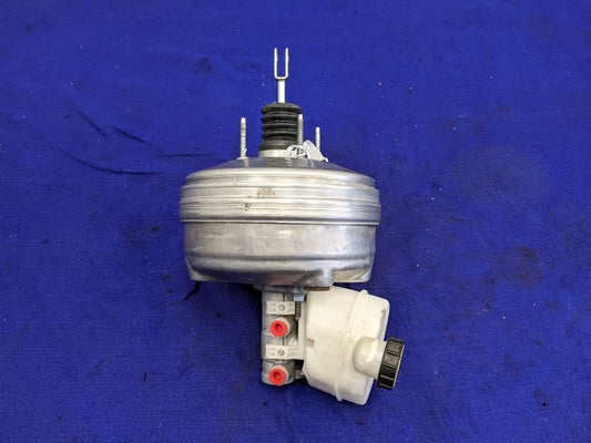 2018-2023 Ford Mustang GT S550 Power Brake Booster Master Cylinder No PP1 - The Parts Farm