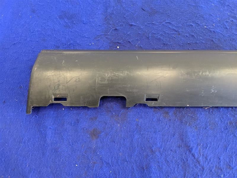 2005-2009 Ford Mustang GT Passenger Right RH Rocker Panel Moulding NEW TAKE OFF - The Parts Farm