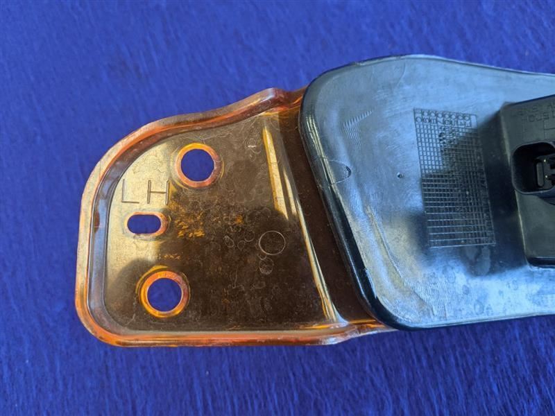 2005-2009 Ford Mustang GT Driver Corner Park Light Park Lamp-turn Signal Amber - The Parts Farm