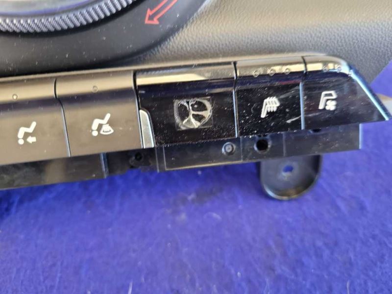 2016-2017 Chevrolet Camaro SS HVAC Temperature Control Dual Zone 2265 - The Parts Farm