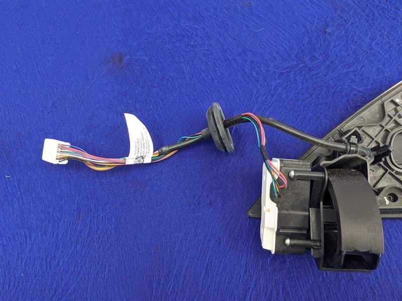 2017-2019 TESLA 3 CHARGE PORT DOOR LID/COVER REAR TAIL REFLECTOR - The Parts Farm