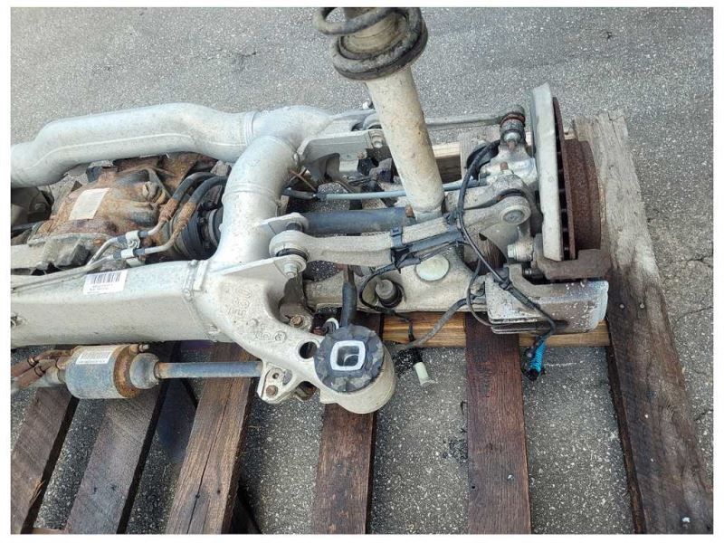 2004-2005 BMW 525i Sedan Rear Axle Carrier 3.73 Gear Ratio IRS 1656 - The Parts Farm
